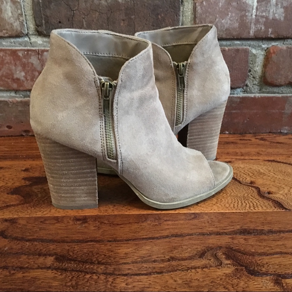 Carlos by Carlos Santana ankle boot